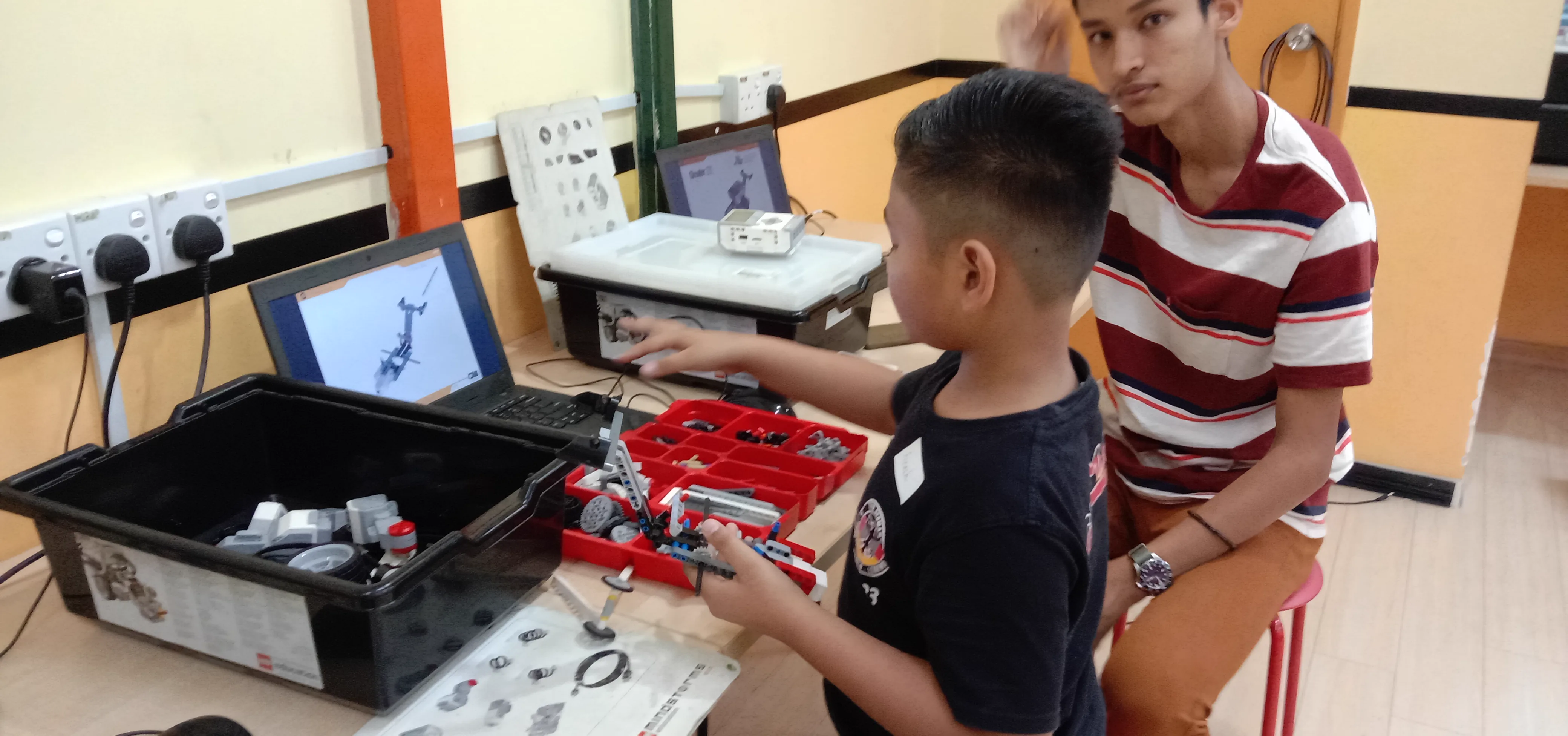 Classroom Learning photo 31
